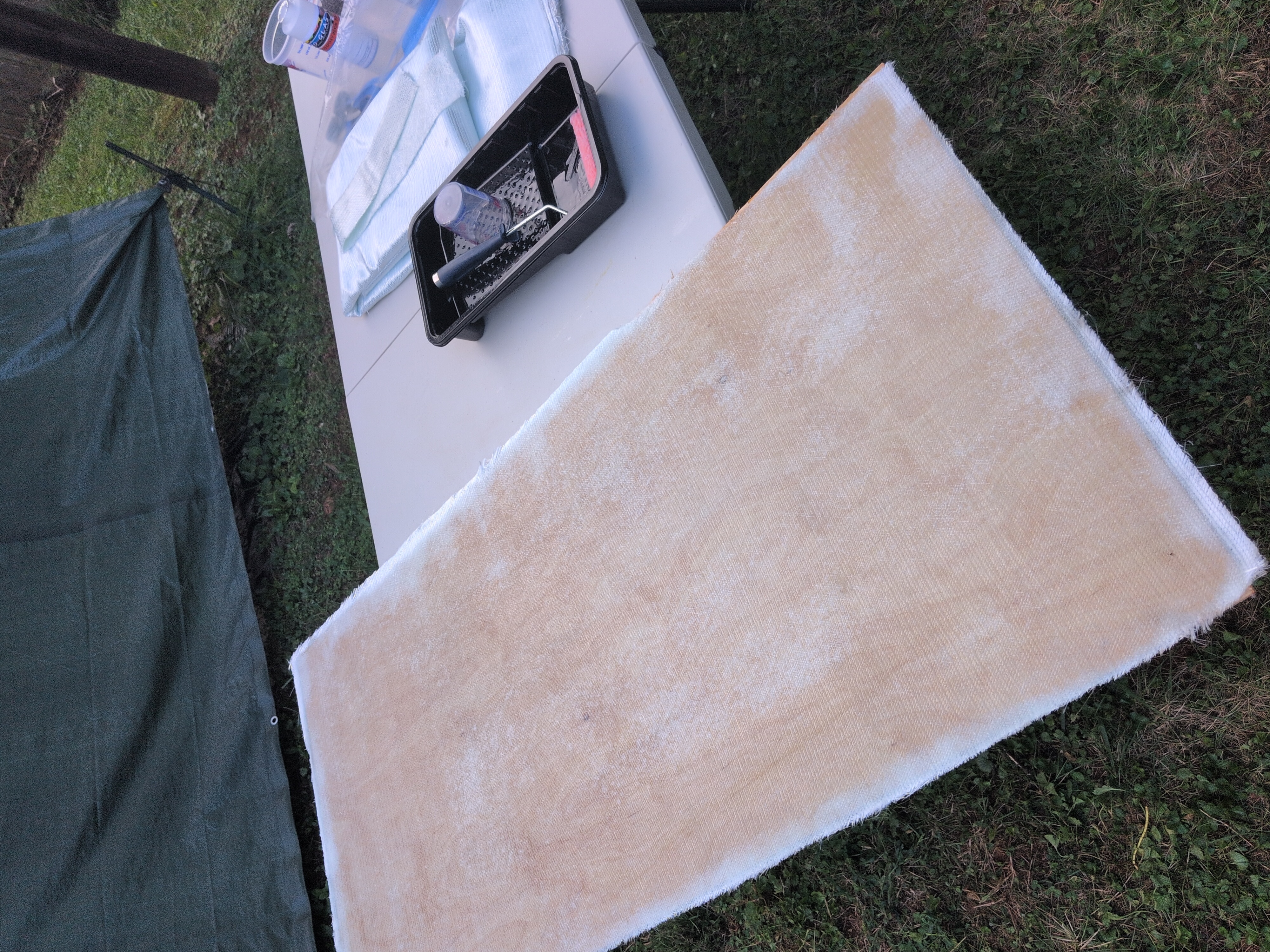 Cleaning salvageable insulation outside